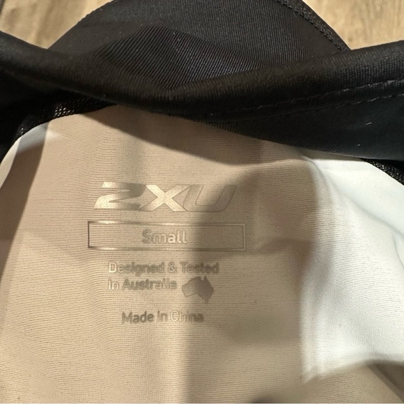 NWT 2XU women’s Sublimated Cycle Short biking - Picture 6 of 6